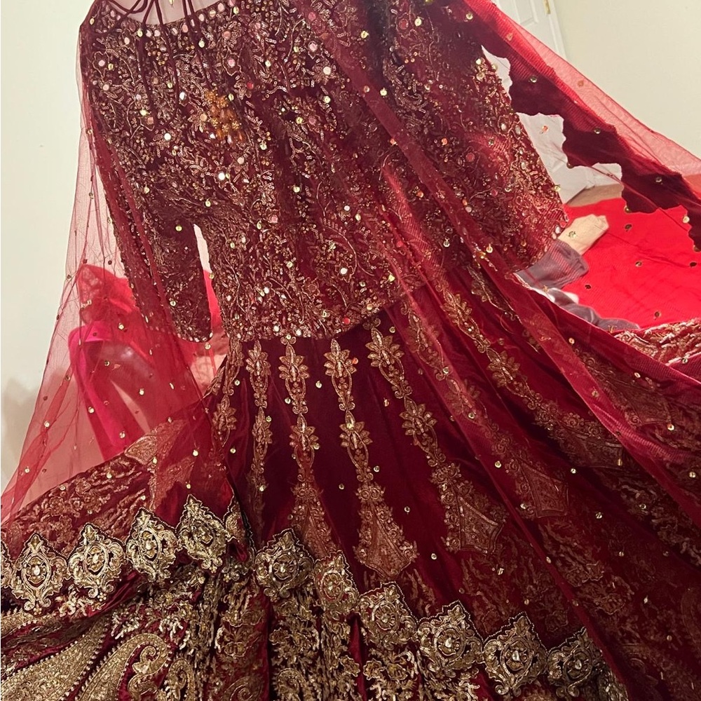Indian / Pakistani lehnga- Kashi Brand